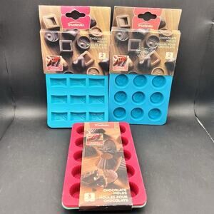 Trudeau Lot silicone chocolate molds